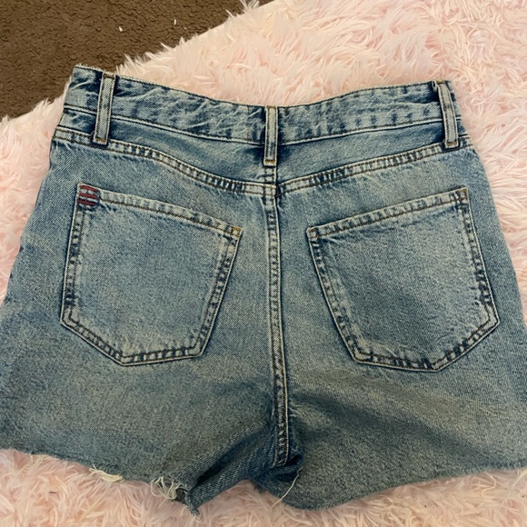 Women’s BDG Jean shorts - Picture 2 of 2